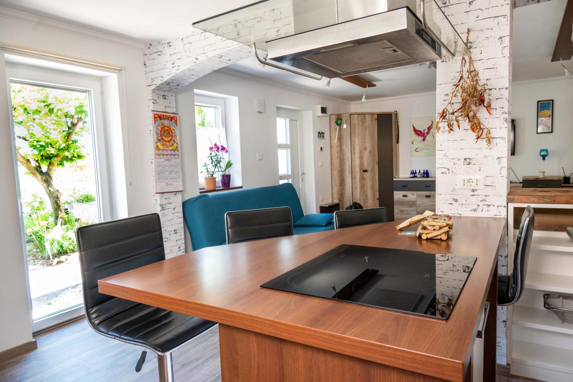 Apartma Salvia-Guest House Lucija Zewnętrze zdjęcie